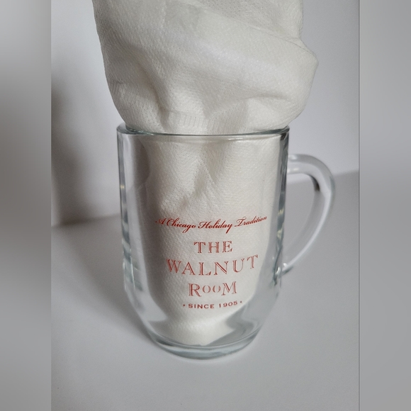 2017 Chicago Macy's Marshall Fields State Street Walnut Room Xmas Mug FREE SHIP - Picture 5 of 9